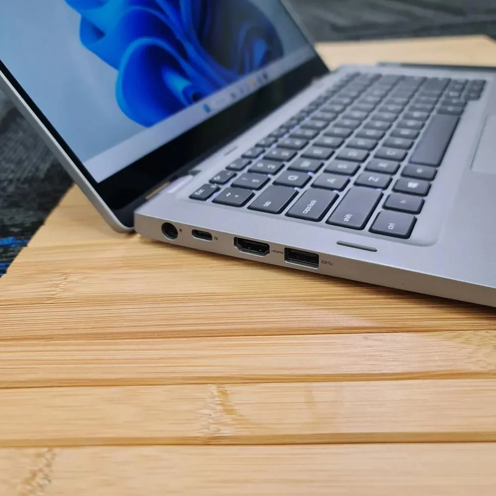 Stock Dell laptop Dell Latitude 5310 model